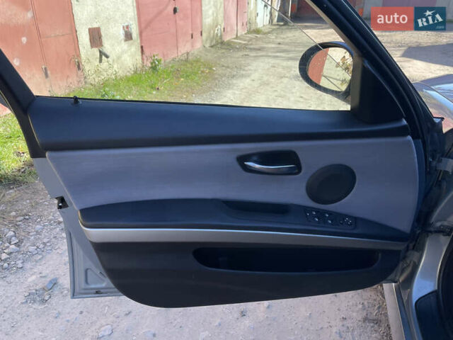 Синій БМВ 3 Серія, об'ємом двигуна 2 л та пробігом 187 тис. км за 6500 $, фото 25 на Automoto.ua