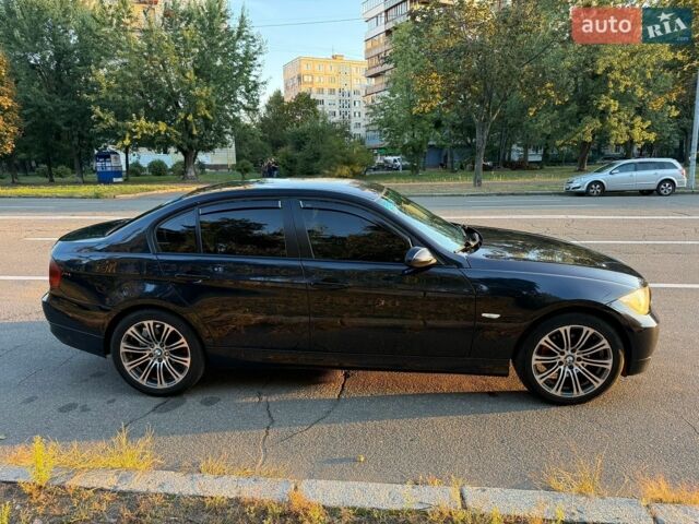 Синий БМВ 3 Серия, объемом двигателя 2 л и пробегом 338 тыс. км за 7000 $, фото 2 на Automoto.ua