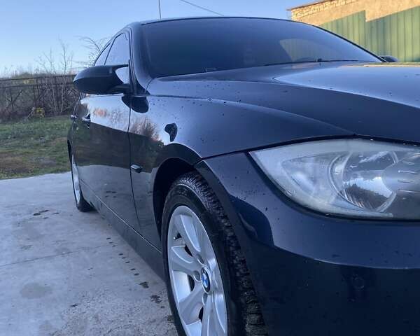 БМВ 3 Серія 2005 у Песчанке на Automoto.ua Синій БМВ 3 Серія, об'ємом двигуна 2 л та пробігом 359 тис. км за 6350 $, фото 2 на Automoto.ua