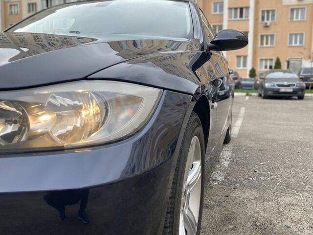 Синий БМВ 3 Серия, объемом двигателя 2 л и пробегом 199 тыс. км за 5999 $, фото 2 на Automoto.ua
