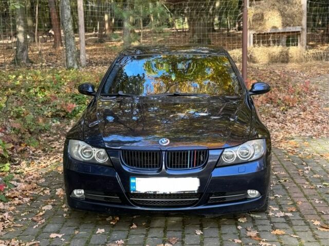 Синий БМВ 3 Серия, объемом двигателя 3 л и пробегом 304 тыс. км за 12500 $, фото 1 на Automoto.ua