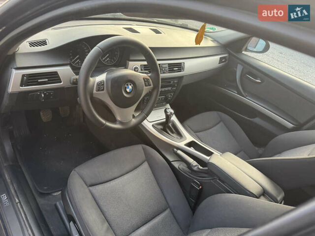 БМВ 3 Серия 2006 в Волочиске на Automoto.ua Синий БМВ 3 Серия, объемом двигателя 2 л и пробегом 240 тыс. км за 6800 $, фото 14 на Automoto.ua