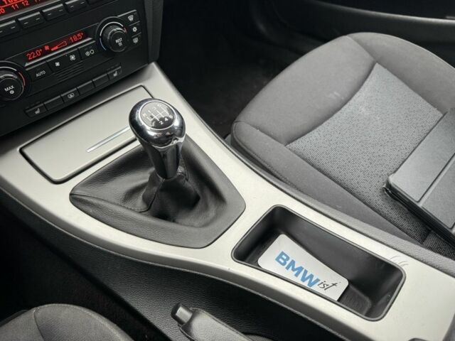 Синий БМВ 3 Серия, объемом двигателя 2 л и пробегом 240 тыс. км за 6800 $, фото 22 на Automoto.ua