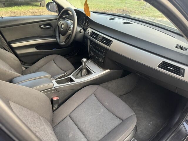 Синій БМВ 3 Серія, об'ємом двигуна 2 л та пробігом 240 тис. км за 6800 $, фото 12 на Automoto.ua