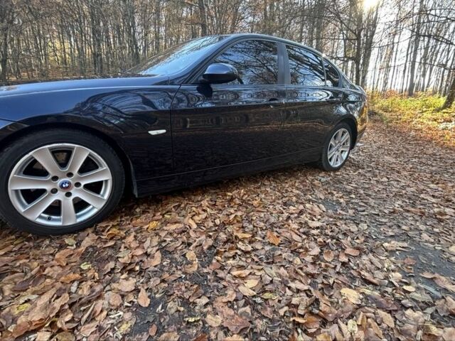 Синий БМВ 3 Серия, объемом двигателя 3 л и пробегом 304 тыс. км за 12500 $, фото 3 на Automoto.ua