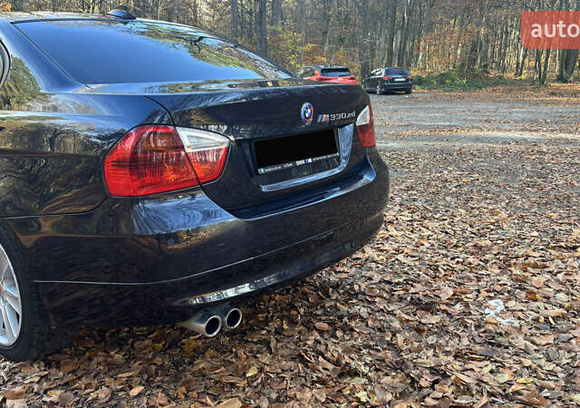 Синий БМВ 3 Серия, объемом двигателя 2.99 л и пробегом 304 тыс. км за 12500 $, фото 6 на Automoto.ua