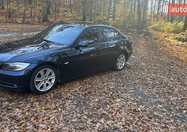 Синий БМВ 3 Серия, объемом двигателя 2.99 л и пробегом 304 тыс. км за 12500 $, фото 4 на Automoto.ua
