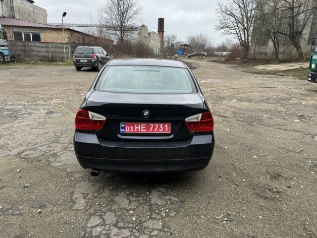 Синий БМВ 3 Серия, объемом двигателя 2 л и пробегом 240 тыс. км за 6999 $, фото 3 на Automoto.ua