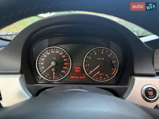 Синий БМВ 3 Серия, объемом двигателя 3 л и пробегом 136 тыс. км за 15000 $, фото 27 на Automoto.ua