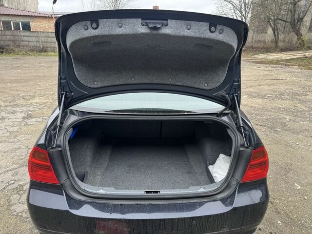 Синий БМВ 3 Серия, объемом двигателя 2 л и пробегом 240 тыс. км за 6999 $, фото 12 на Automoto.ua