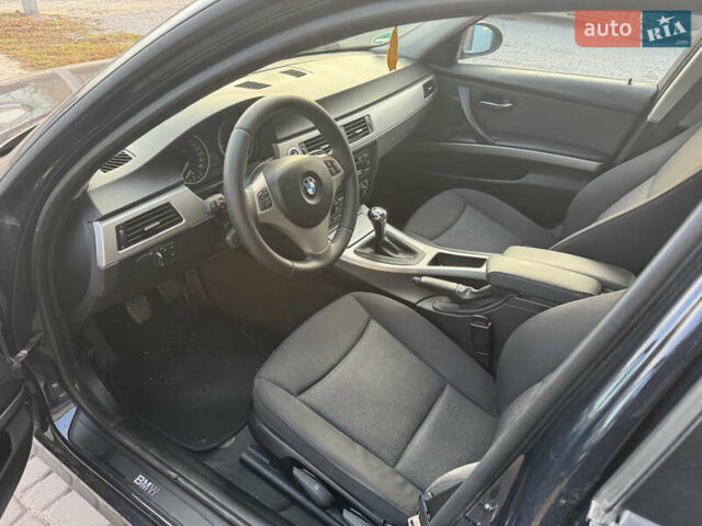 БМВ 3 Серия 2006 в Волочиске на Automoto.ua Синий БМВ 3 Серия, объемом двигателя 2 л и пробегом 240 тыс. км за 6999 $, фото 19 на Automoto.ua