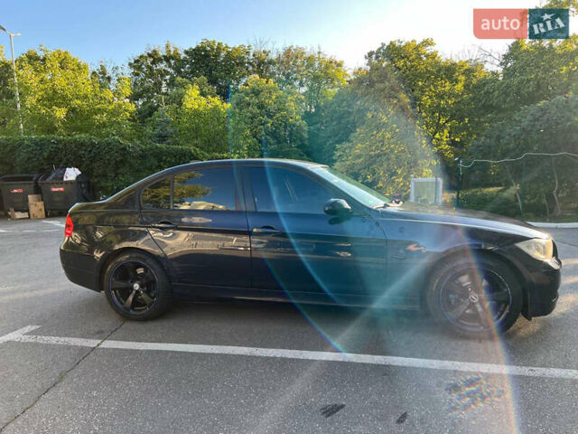 Синий БМВ 3 Серия, объемом двигателя 2 л и пробегом 304 тыс. км за 7200 $, фото 5 на Automoto.ua
