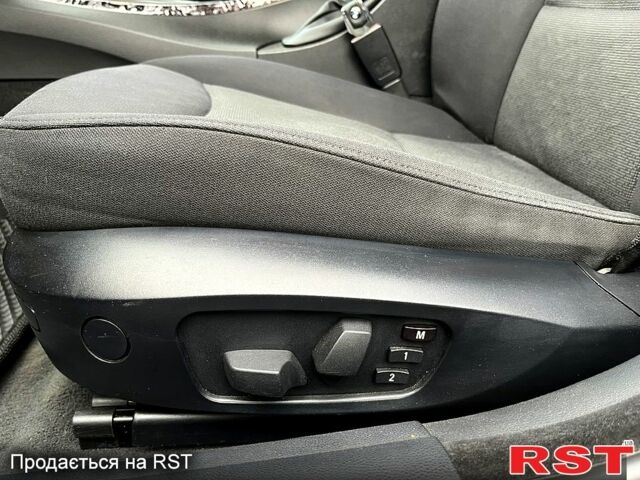 Синий БМВ 3 Серия, объемом двигателя 2 л и пробегом 307 тыс. км за 6700 $, фото 9 на Automoto.ua