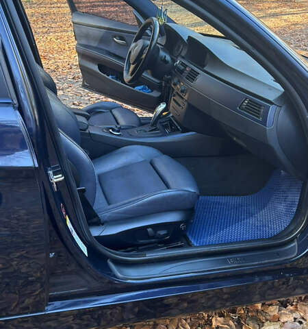 Синий БМВ 3 Серия, объемом двигателя 2.99 л и пробегом 304 тыс. км за 12500 $, фото 20 на Automoto.ua