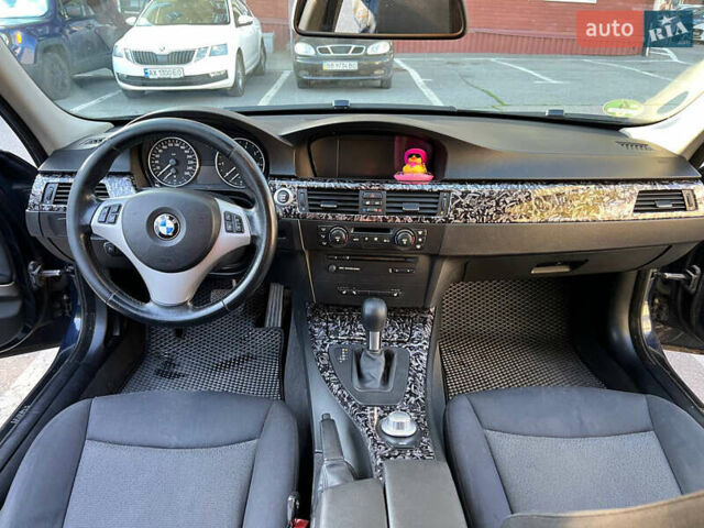 Синий БМВ 3 Серия, объемом двигателя 2 л и пробегом 304 тыс. км за 7200 $, фото 9 на Automoto.ua