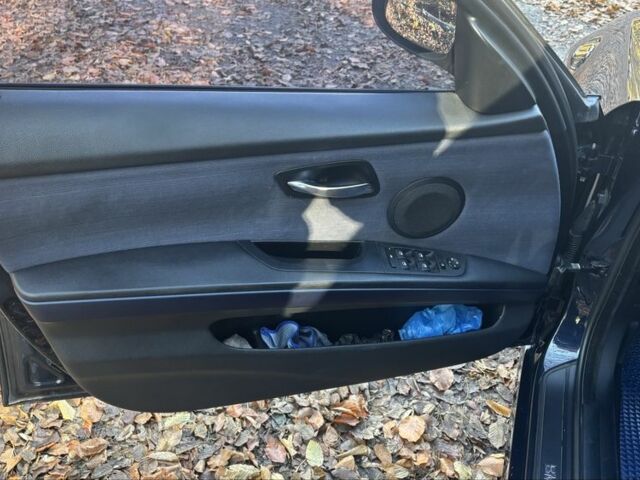 Синий БМВ 3 Серия, объемом двигателя 3 л и пробегом 304 тыс. км за 12500 $, фото 15 на Automoto.ua