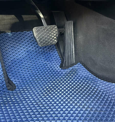 Синий БМВ 3 Серия, объемом двигателя 2.99 л и пробегом 304 тыс. км за 12500 $, фото 19 на Automoto.ua