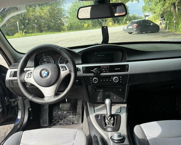 Синий БМВ 3 Серия, объемом двигателя 2 л и пробегом 357 тыс. км за 7799 $, фото 6 на Automoto.ua