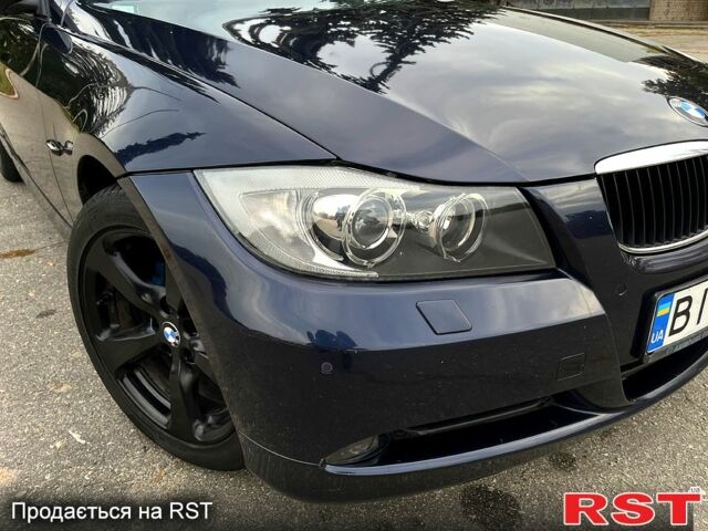 Синий БМВ 3 Серия, объемом двигателя 2 л и пробегом 307 тыс. км за 6700 $, фото 3 на Automoto.ua