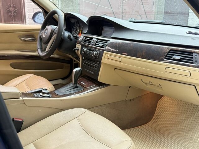 Синий БМВ 3 Серия, объемом двигателя 3 л и пробегом 250 тыс. км за 6600 $, фото 5 на Automoto.ua