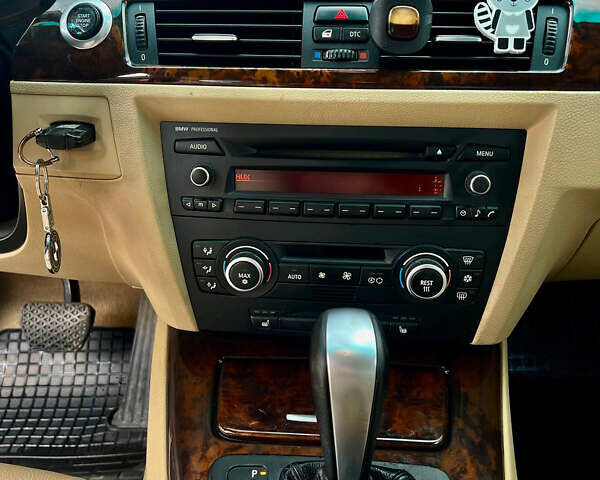 БМВ 3 Серия 2007 в Чернигове на Automoto.ua Синий БМВ 3 Серия, объемом двигателя 2.5 л и пробегом 360 тыс. км за 6800 $, фото 10 на Automoto.ua