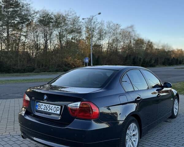 Синій БМВ 3 Серія, об'ємом двигуна 2 л та пробігом 180 тис. км за 6300 $, фото 3 на Automoto.ua