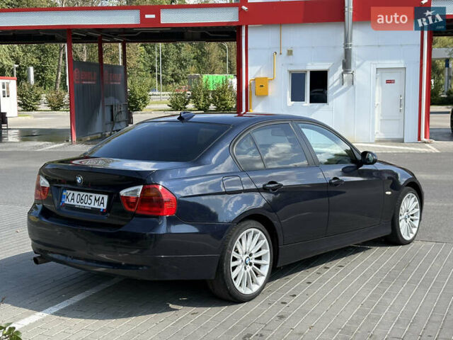 Синий БМВ 3 Серия, объемом двигателя 2 л и пробегом 219 тыс. км за 7700 $, фото 4 на Automoto.ua