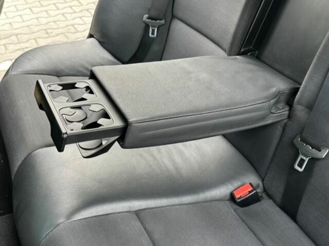 Синій БМВ 3 Серія, об'ємом двигуна 2 л та пробігом 315 тис. км за 7900 $, фото 10 на Automoto.ua
