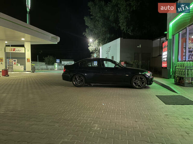 Синий БМВ 3 Серия, объемом двигателя 2 л и пробегом 268 тыс. км за 7000 $, фото 9 на Automoto.ua