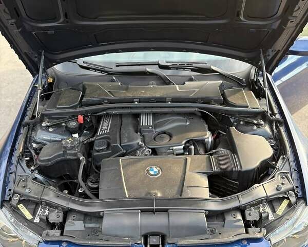 Синий БМВ 3 Серия, объемом двигателя 2 л и пробегом 168 тыс. км за 9400 $, фото 9 на Automoto.ua