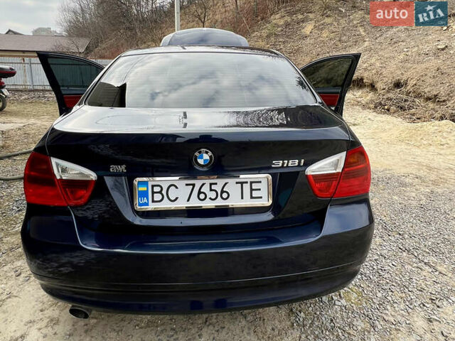 Синий БМВ 3 Серия, объемом двигателя 2 л и пробегом 150 тыс. км за 8100 $, фото 30 на Automoto.ua