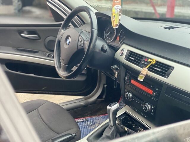 Синий БМВ 3 Серия, объемом двигателя 2 л и пробегом 196 тыс. км за 6300 $, фото 6 на Automoto.ua