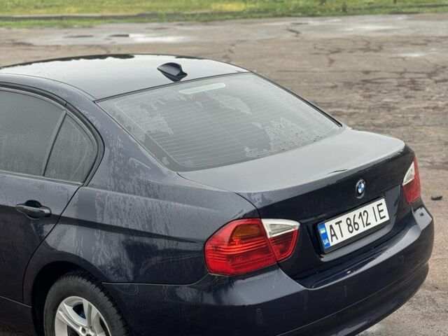 Синий БМВ 3 Серия, объемом двигателя 2 л и пробегом 280 тыс. км за 8400 $, фото 6 на Automoto.ua