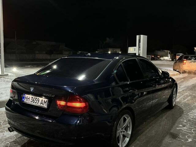 Синий БМВ 3 Серия, объемом двигателя 2 л и пробегом 300 тыс. км за 7600 $, фото 3 на Automoto.ua