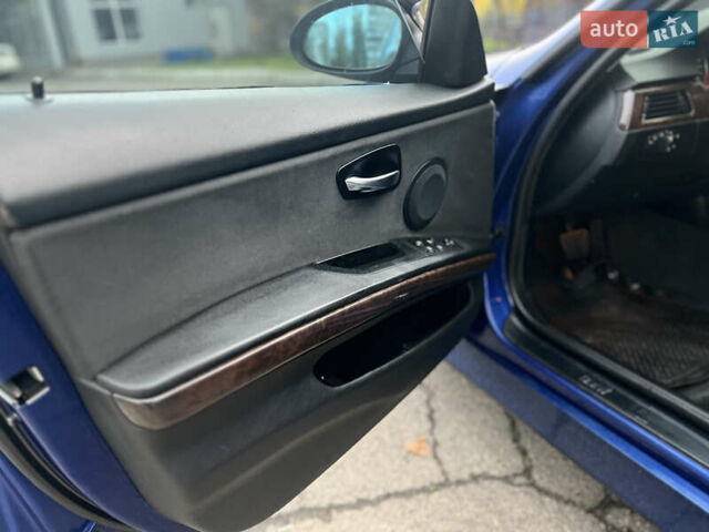 Синій БМВ 3 Серія, об'ємом двигуна 2 л та пробігом 266 тис. км за 8499 $, фото 11 на Automoto.ua