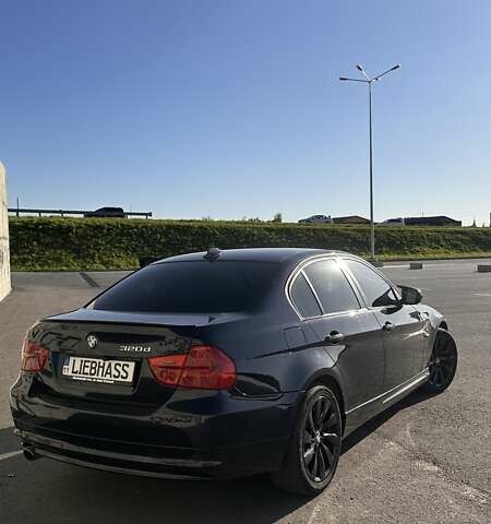 Синій БМВ 3 Серія, об'ємом двигуна 2 л та пробігом 264 тис. км за 10500 $, фото 6 на Automoto.ua