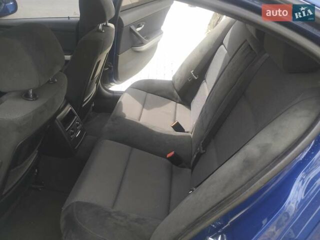 Синий БМВ 3 Серия, объемом двигателя 2 л и пробегом 226 тыс. км за 7600 $, фото 5 на Automoto.ua