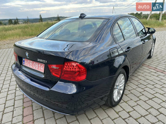 Синий БМВ 3 Серия, объемом двигателя 2 л и пробегом 232 тыс. км за 7999 $, фото 8 на Automoto.ua