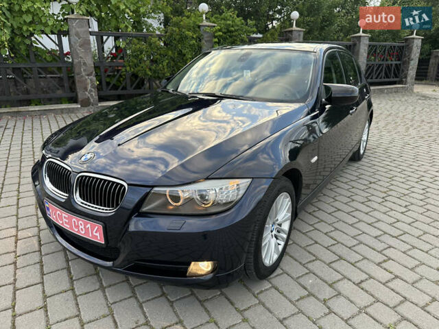Синий БМВ 3 Серия, объемом двигателя 2 л и пробегом 232 тыс. км за 7999 $, фото 3 на Automoto.ua