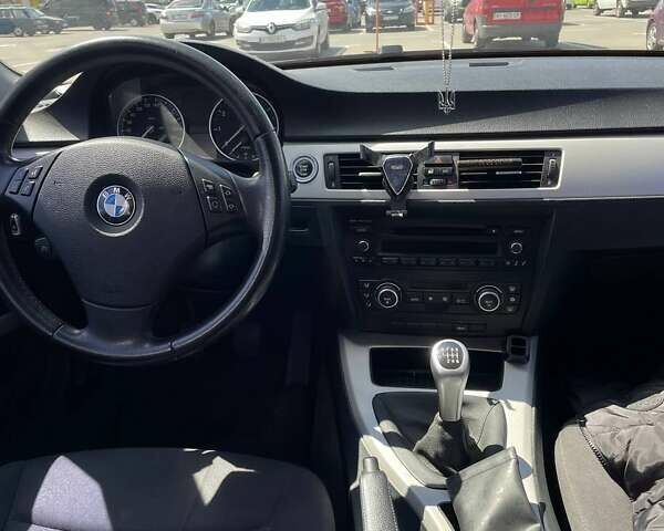 Синій БМВ 3 Серія, об'ємом двигуна 2 л та пробігом 212 тис. км за 8900 $, фото 22 на Automoto.ua
