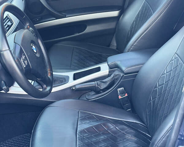 Синій БМВ 3 Серія, об'ємом двигуна 2 л та пробігом 277 тис. км за 7700 $, фото 26 на Automoto.ua