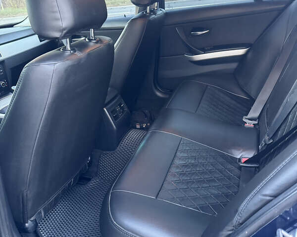 Синій БМВ 3 Серія, об'ємом двигуна 2 л та пробігом 277 тис. км за 7700 $, фото 49 на Automoto.ua