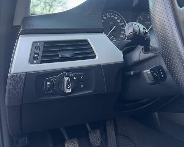 Синій БМВ 3 Серія, об'ємом двигуна 2 л та пробігом 277 тис. км за 7700 $, фото 29 на Automoto.ua