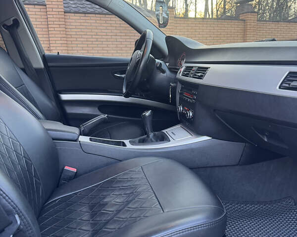 Синій БМВ 3 Серія, об'ємом двигуна 2 л та пробігом 277 тис. км за 7700 $, фото 42 на Automoto.ua