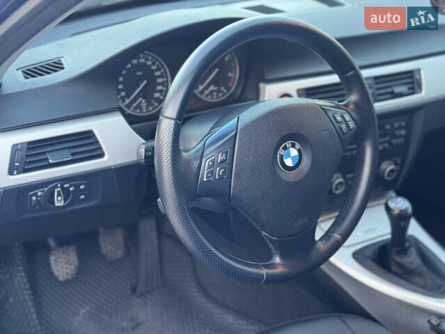 Синій БМВ 3 Серія, об'ємом двигуна 2 л та пробігом 277 тис. км за 7700 $, фото 27 на Automoto.ua
