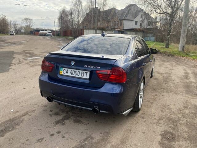 Синій БМВ 3 Серія, об'ємом двигуна 3 л та пробігом 300 тис. км за 13800 $, фото 4 на Automoto.ua