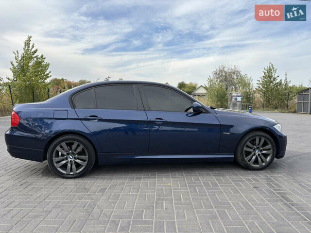 БМВ 3 Серия 2010 в Днепре (Днепропетровске) на Automoto.ua Синий БМВ 3 Серия, объемом двигателя 2 л и пробегом 275 тыс. км за 7700 $, фото 1 на Automoto.ua