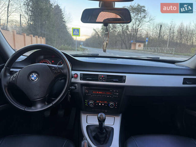 Синій БМВ 3 Серія, об'ємом двигуна 2 л та пробігом 277 тис. км за 7700 $, фото 39 на Automoto.ua
