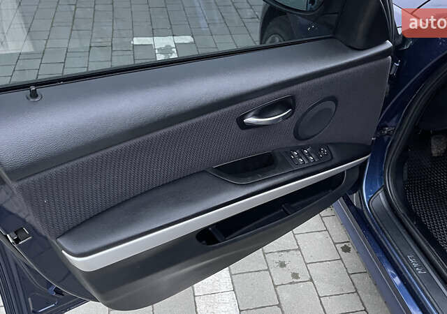 Синий БМВ 3 Серия, объемом двигателя 2 л и пробегом 280 тыс. км за 8200 $, фото 3 на Automoto.ua