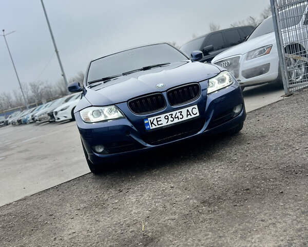 Синий БМВ 3 Серия, объемом двигателя 3 л и пробегом 252 тыс. км за 9499 $, фото 1 на Automoto.ua